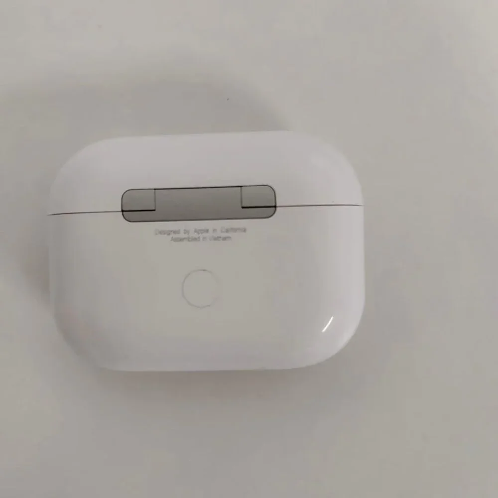 AirPod Pro 2nd Generation W/ MagSafe Charging Case